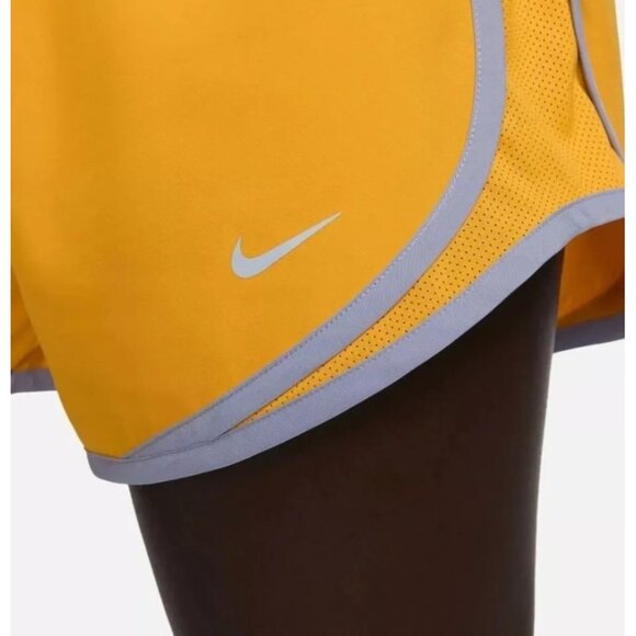 Nike Women’s‎ 3" Dri-FIT Icon Tempo Lined Running Shorts Medium DX0177-717 NWT - Picture 3 of 3